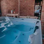 Roenkhaz 度假居 *