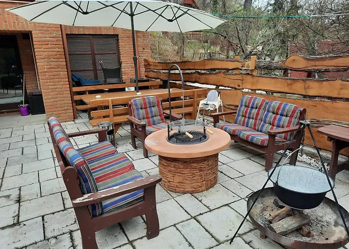 Semesterbostad Roenkhaz