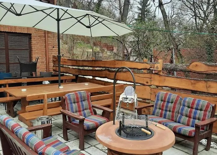 Semesterbostad Roenkhaz